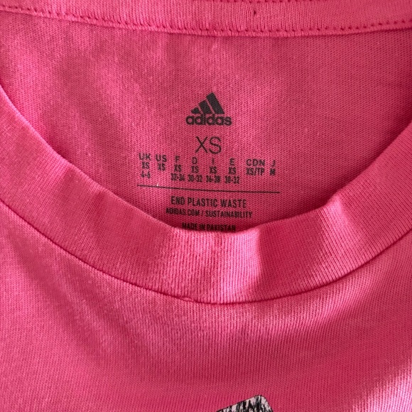 NWT Adidas Pink Graphic Logo T-Shirt - Picture 6 of 7